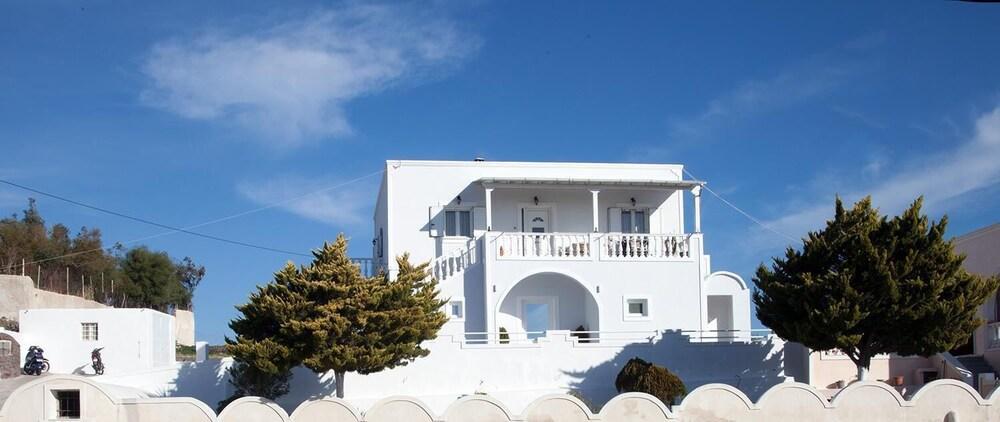 ホテル Evas House サントリーニ エクステリア 写真